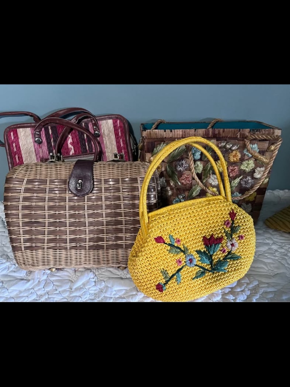 Bundle of 4 vintage handbags